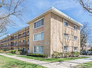 4901 N Harlem Ave #3, Chicago, IL 60656