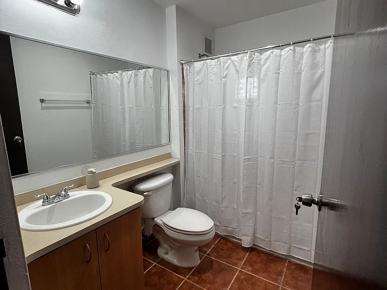 M1 Condominio La Vis — Photo 5