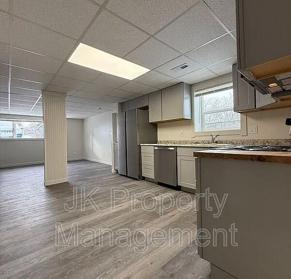 1815 8th Ave N #1 — Photo 7