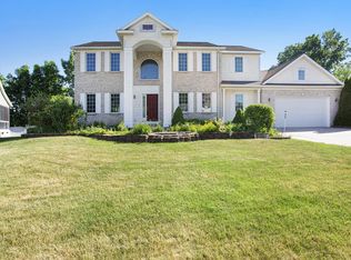 5274 Naples Cedar Dr SW, Wyoming, MI 49519