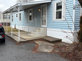 3350 Airport Rd Trailer 19A, Allentown, PA 18109