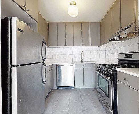 5th image of 251 W 116th St APT 4C