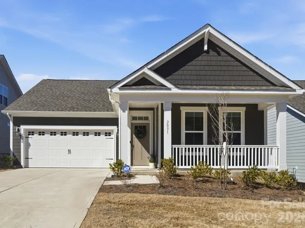 2031 Skyhawk Dr, York, SC 29745