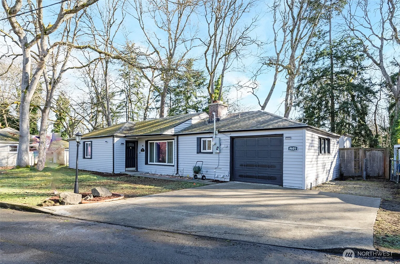 9607 Seeley Lake Drive SW photo 1