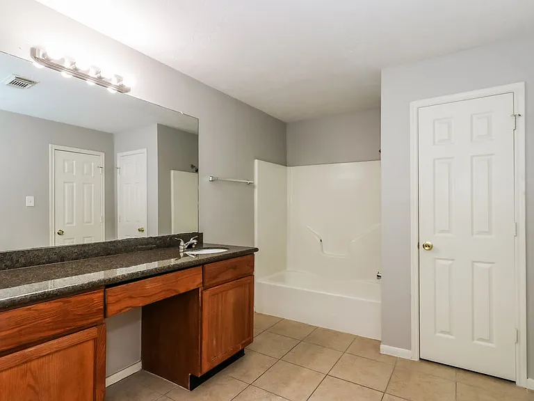 6803 Hedgewick Dr — Photo 11