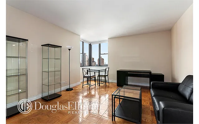 Rented by Douglas Elliman | media 2