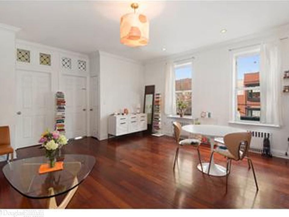 1st image of 318 Grand Ave APT 3