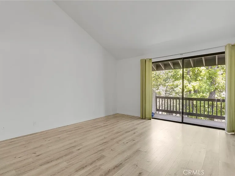21900 Marylee St #257 — Photo 11