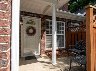 10503 Vining Pl APT 103, Louisville, KY 40241