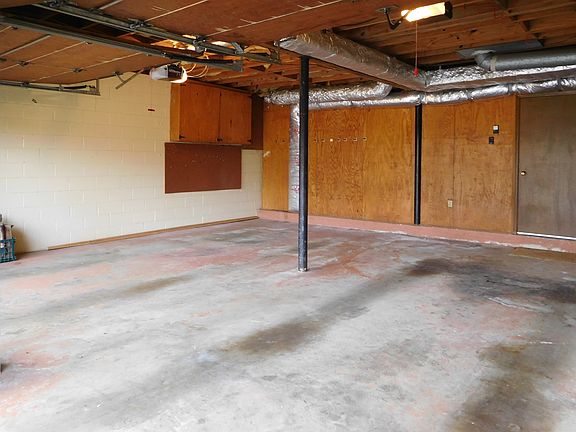 2 car garage.