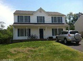 10635 Hamiltons Crossing Dr, Fredericksburg, VA 22408