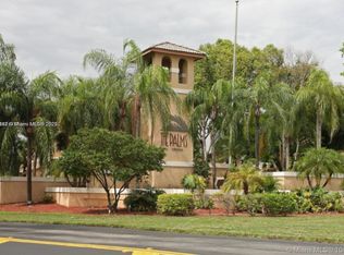 301 Palm Way APT 205, Hollywood, FL 33025