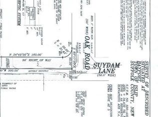 Oak Rd, Bayport, NY 11705