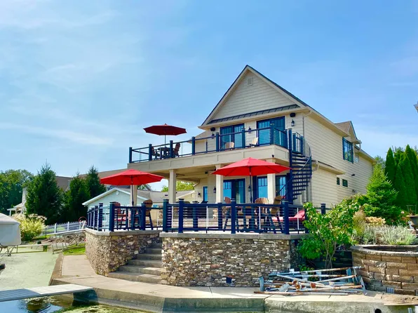 2617 Park Pl, Rochester, IN 46975