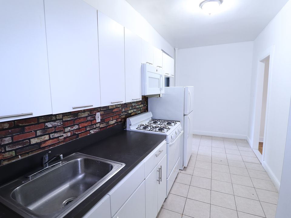 1st image of 15110 35th Ave APT J