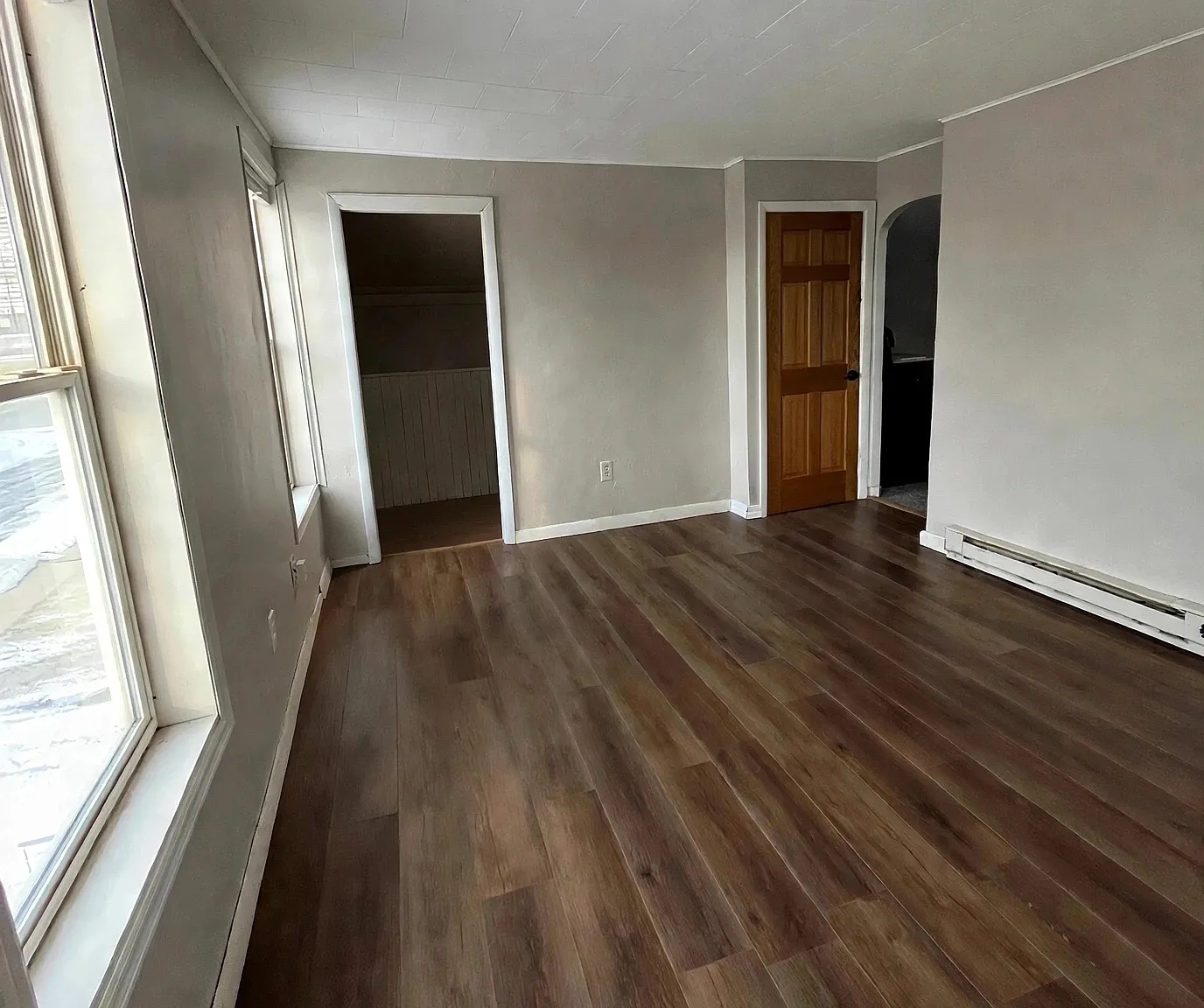 1 bed, 1000 sqft, $1,100 — Photo 2