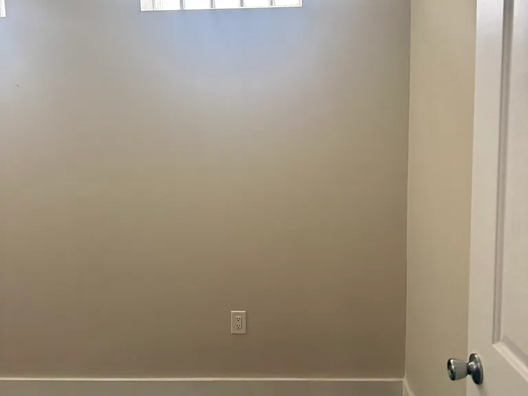 LL Additional room con't