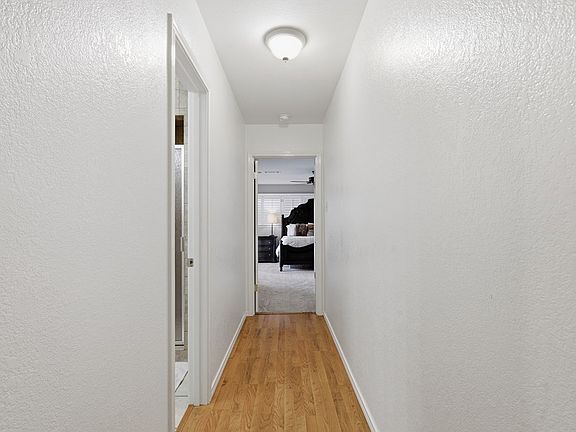 4th image of 3204 Boyd Ave