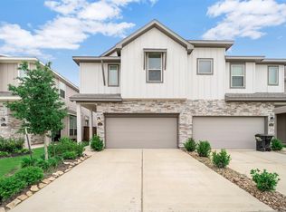 4127 Champlain Way, Iowa Colony, TX 77583