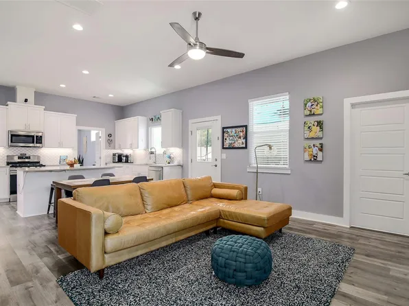7607 Providence Ave #A, Austin, TX 78752