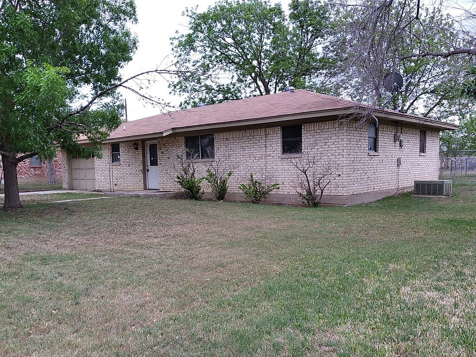 1st image of 1704 Tulane Dr