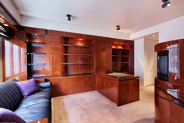 Sold by Corcoran | media 7