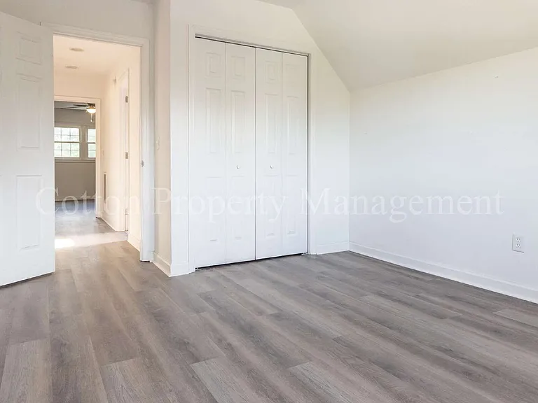 824 Haymarket Ln — Photo 30
