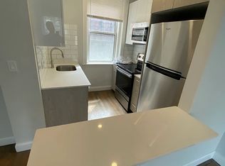 19 Queensberry St #6, Boston, MA 02215