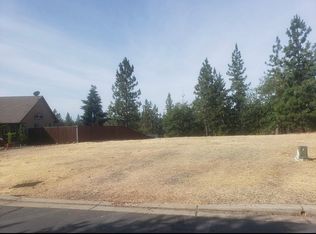 222 White Oak Way, Shady Cove, OR