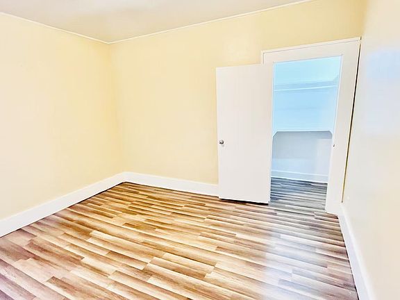 3rd image of 1920 Richmond Ter Floor 3