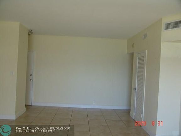 3rd image of 4747 Collins Ave APT 1215