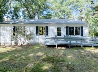 6 Fenton Rd, Monson, MA 01057