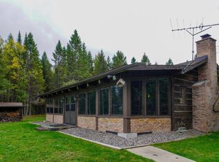 9115 Cardinal Ln, Argonne, WI 54511