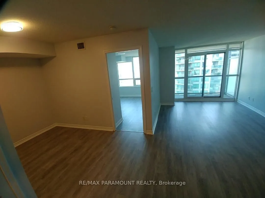 2 bed, $2,600 — Photo 2