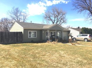 2901 S Grape Way, Denver, CO 80222