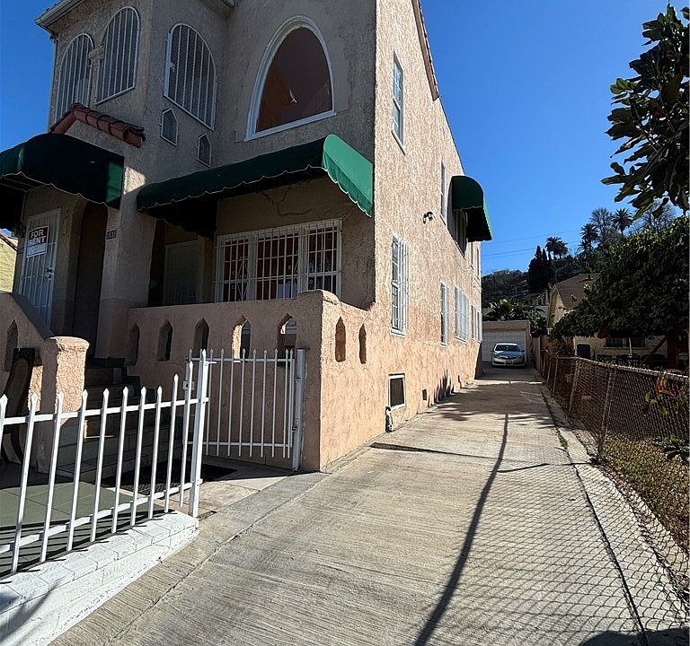 1st image of 3538 City Terrace Dr