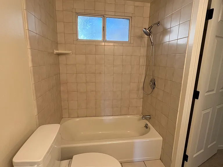 465 El Sueno Rd — Photo 10