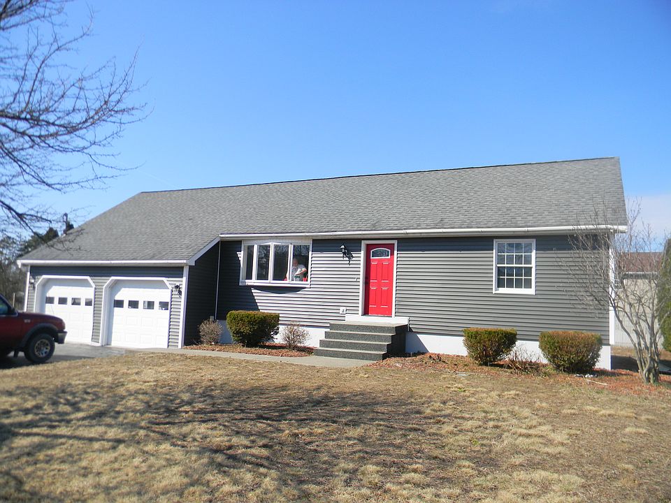 1st image of 23 Russell Dr