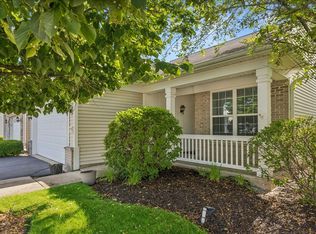 11764 Wembley Dr, Huntley, IL 60142