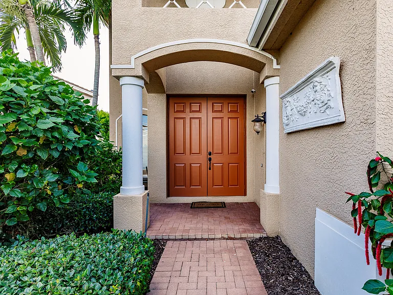 3575 Malagrotta Cir — Photo 4