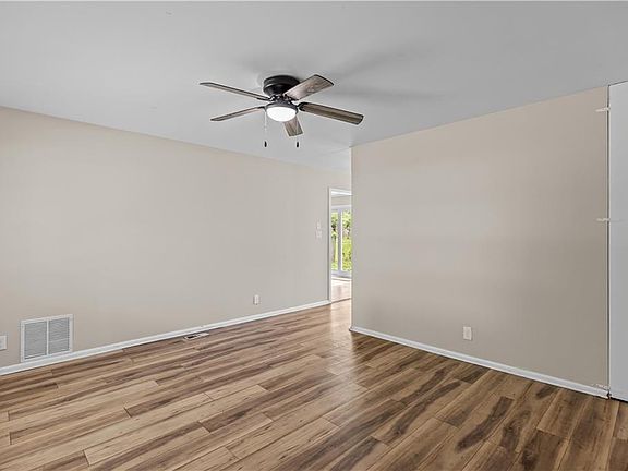 3rd image of 9200 Stark Ave