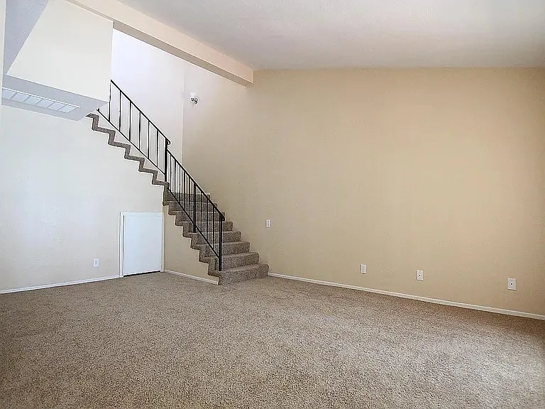 5033 W Avenue L10 #10 — Photo 9