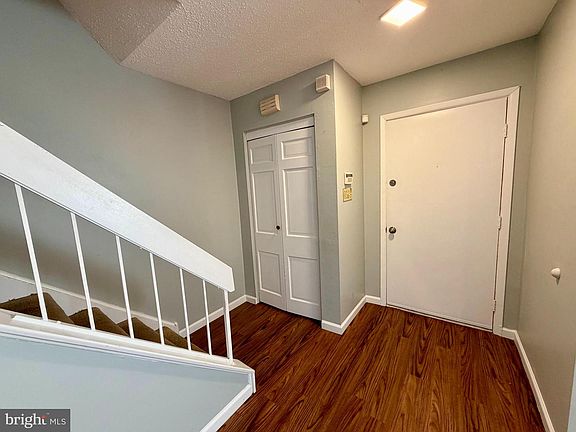 3rd image of 33 Georgetown Rd