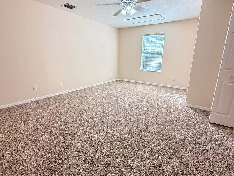 17518 Stinchar Dr — Photo 14