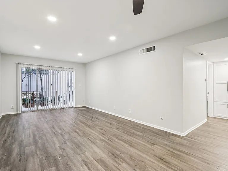 312 S. Willaman Drive — Photo 24
