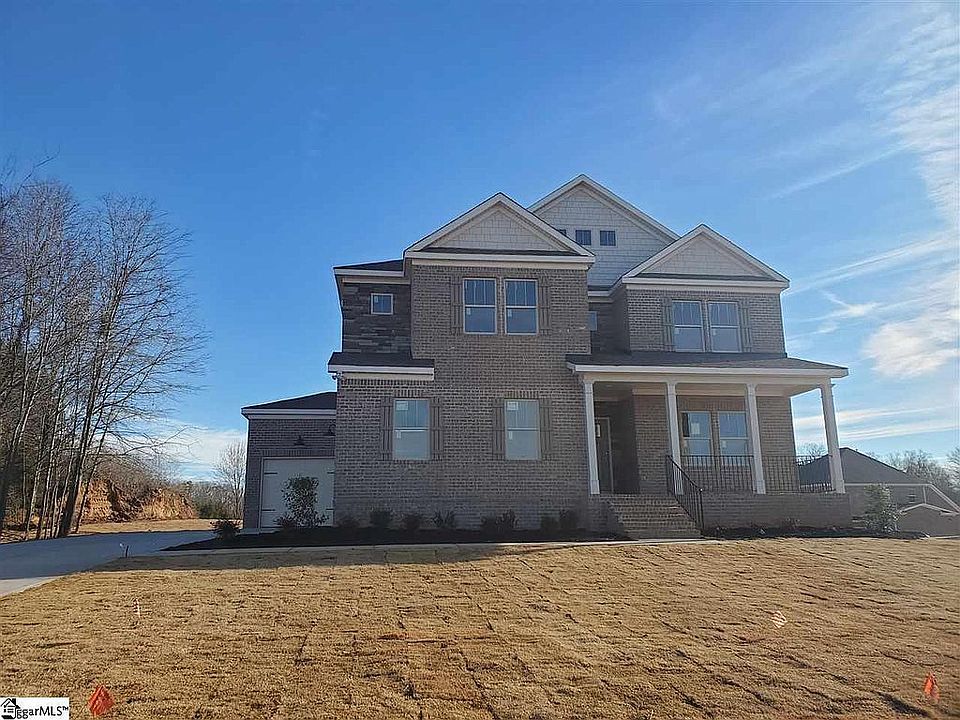 2nd image of 202 Willow Creek Way