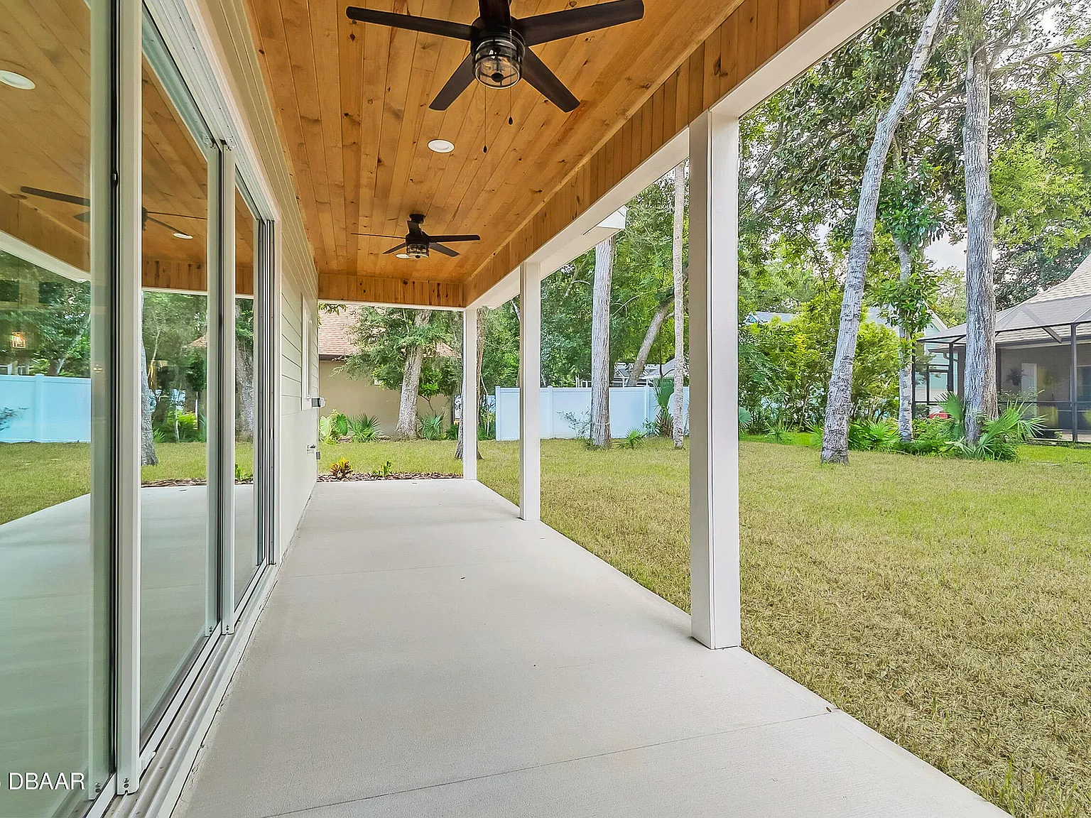 5 bed, 4.0 bath, 3406 sqft, $4,500 — Photo 3