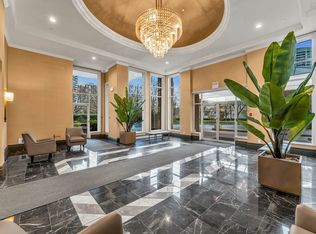 6240 McKay Ave #1102, Burnaby, BC V5H4L8