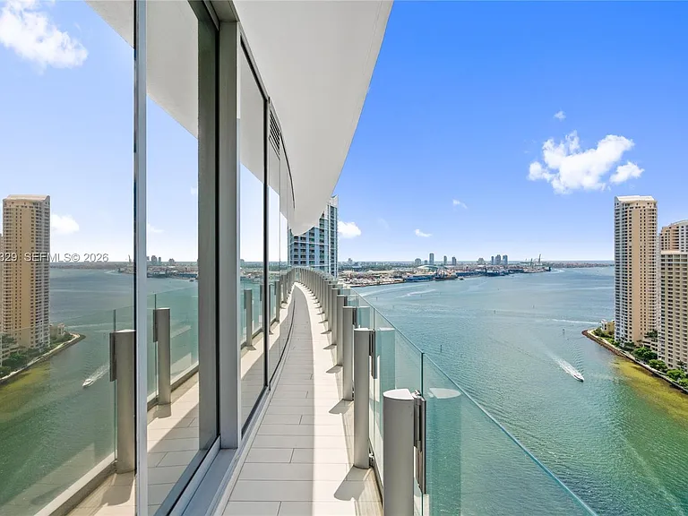 300 Biscayne Boulevard Way #2601E — Photo 96