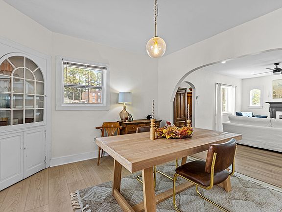 2nd image of 2707 N Roxboro St